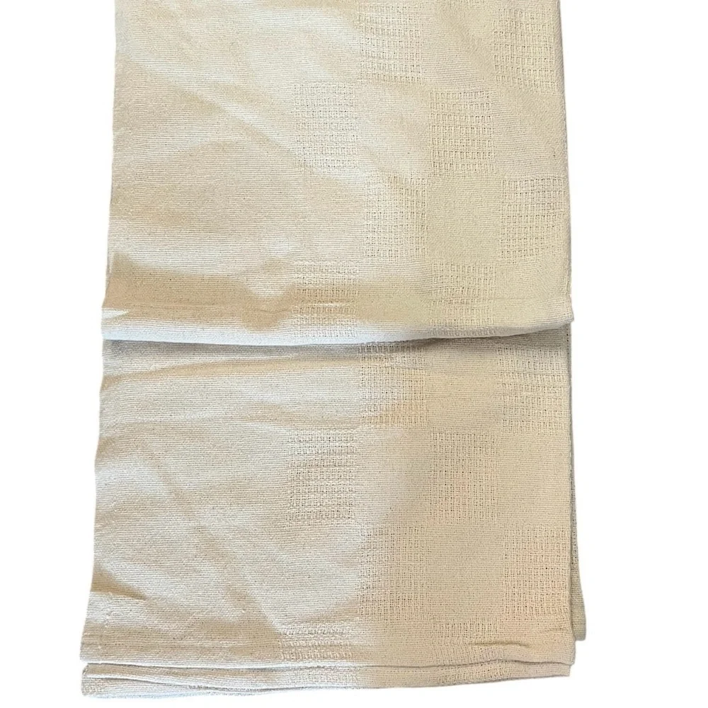 NWOT Unbleached 100% natural cotton thermal flat weave blanket, 66”x90” twin